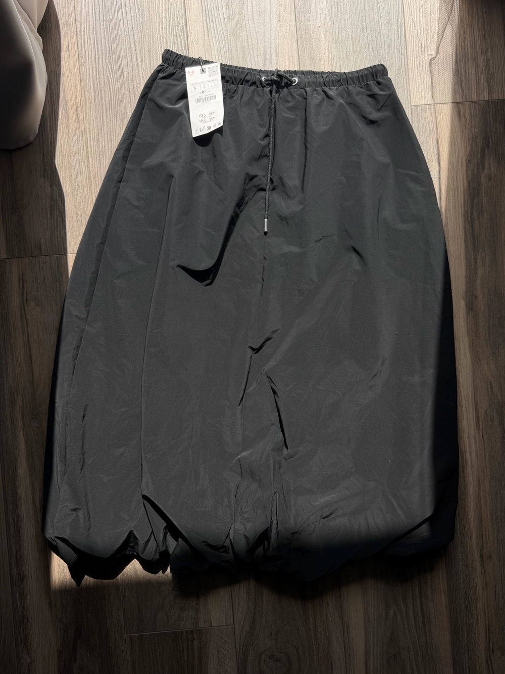 Zara NWT Black High Rise Elastic Balloon Maxi Skirt Size S - Picture 3 of 4